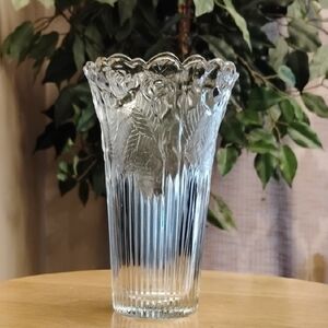 Vintage Elegant Clear Glass Vase
